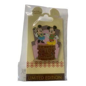 WDI MOG D23 Destination 2014 Disney Polynesian Resort Pin Mickey Mouse Minnie